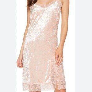 J.O.A women's lace trim velvet slip dress